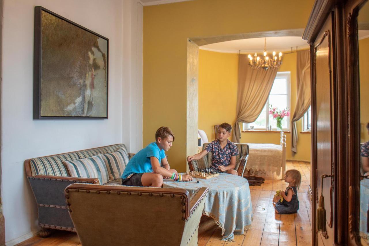 Roberta Hercberga Apartamenti 库尔迪加 外观 照片
