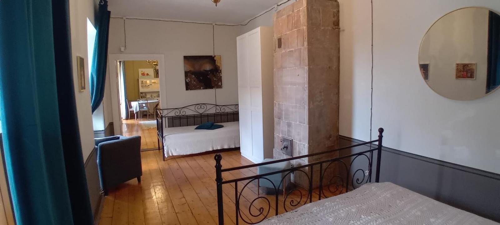 Roberta Hercberga Apartamenti 库尔迪加 外观 照片
